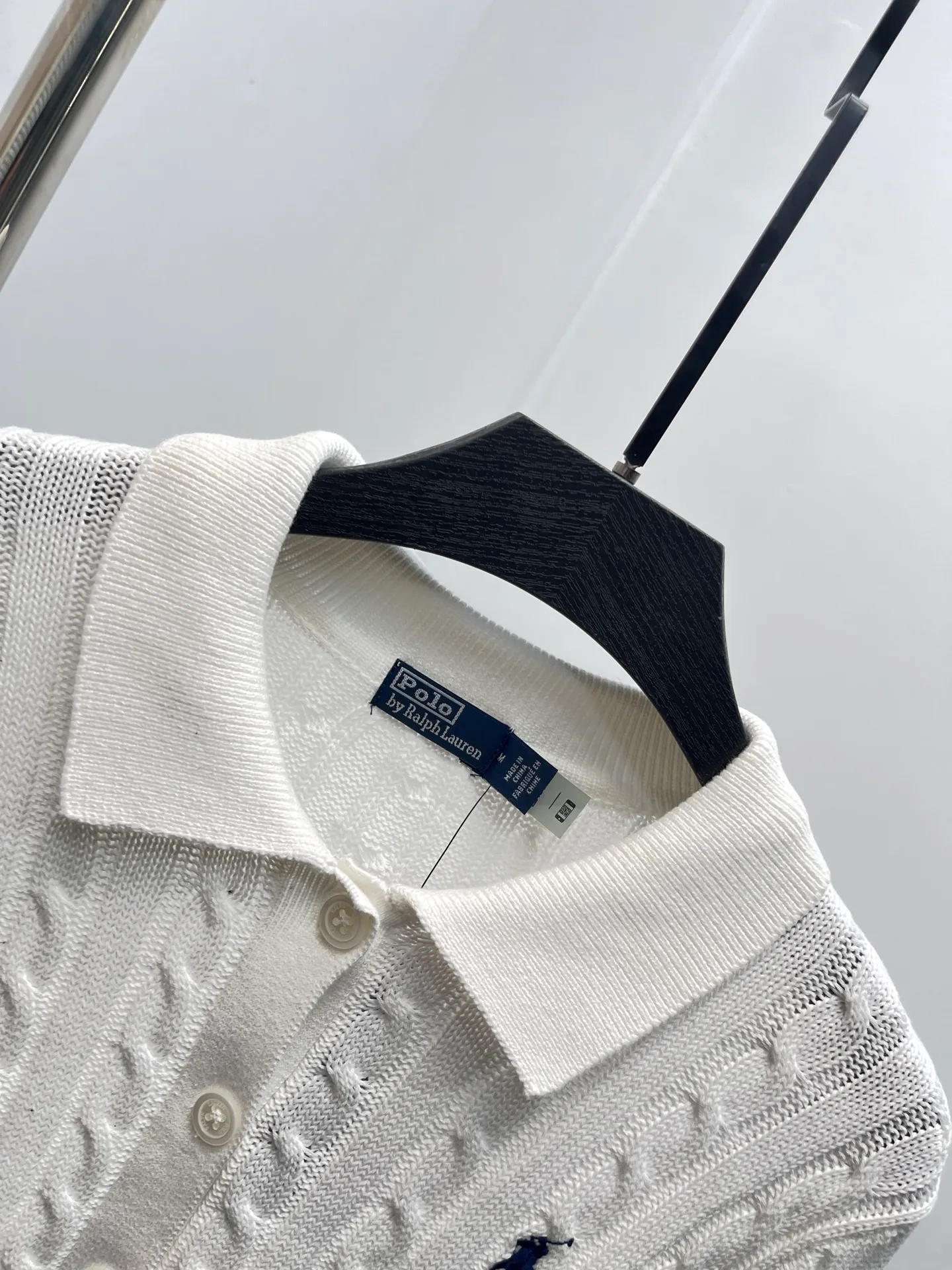 Detail P390